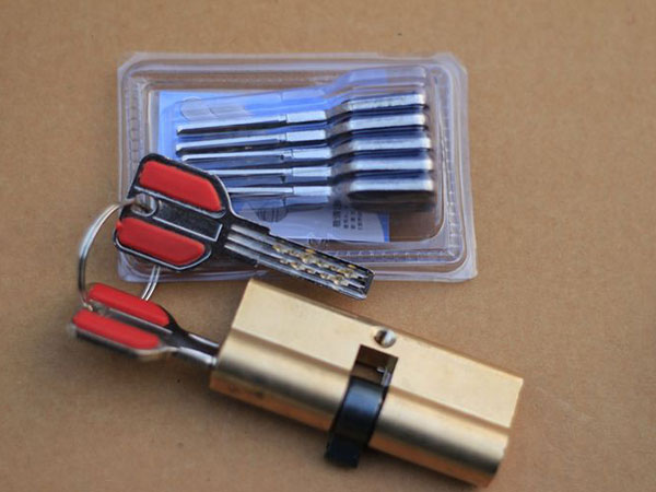 金塔24小时上门开锁公司